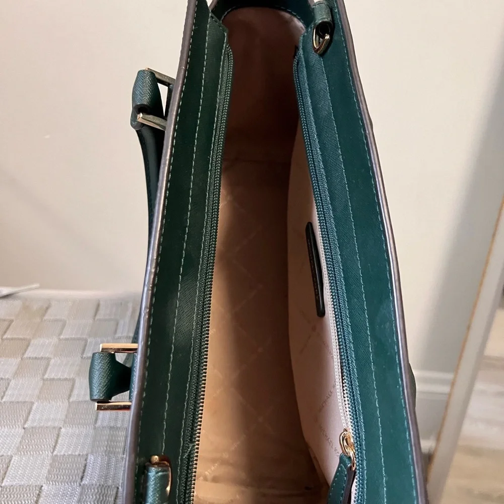 Michael Kors- Dark Green Satchel Purse - Picture 4 of 7